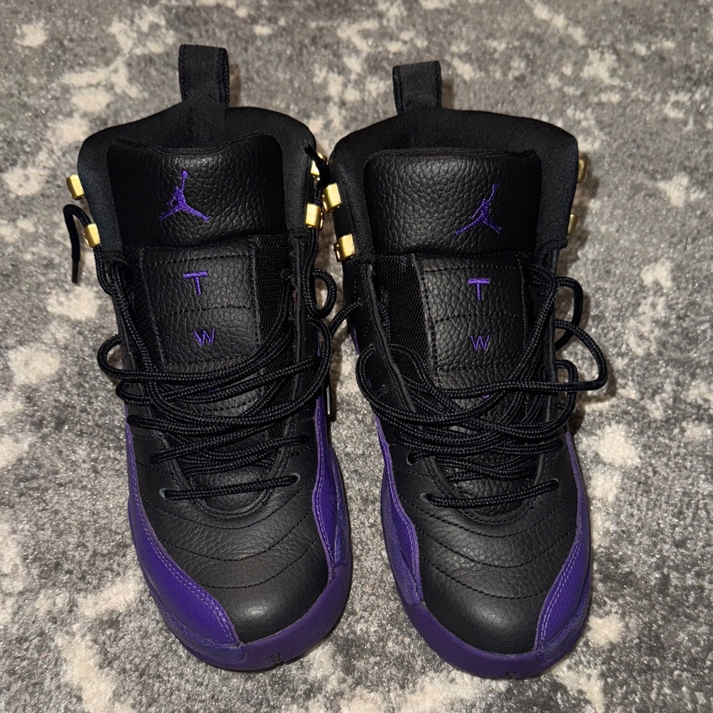 Retro Jordan 12 ‘Field Purple’ Gradeschool